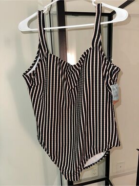 NWT Shade & Shore Black and Cream Striped One-Piece Swimsuit Sz XL